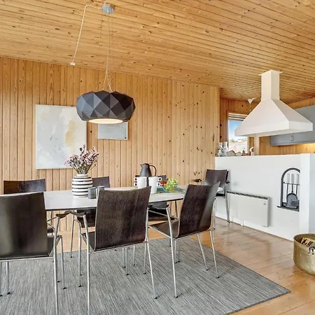 Awesome In With Kitchen Hébergement de vacances